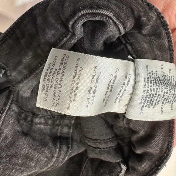 Guess Shorts Women 28 Black Hot Pants Hi Rise Jean Embroidered Roses Dark Wash - Picture 9 of 13